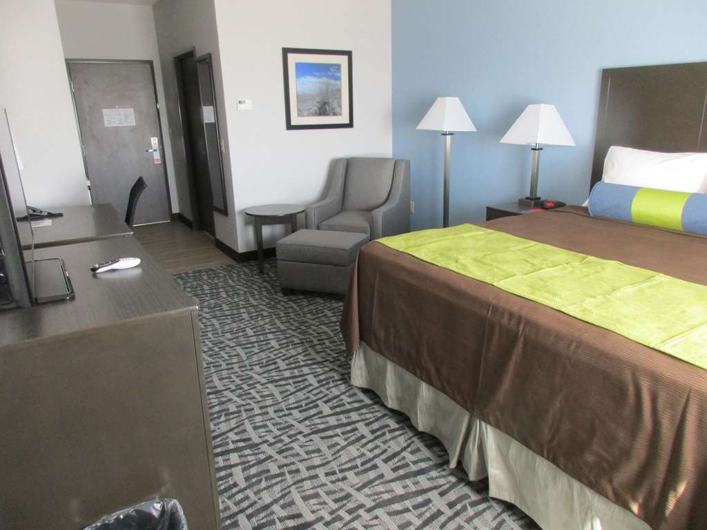 Western Lonestar & Hotel Colorado City